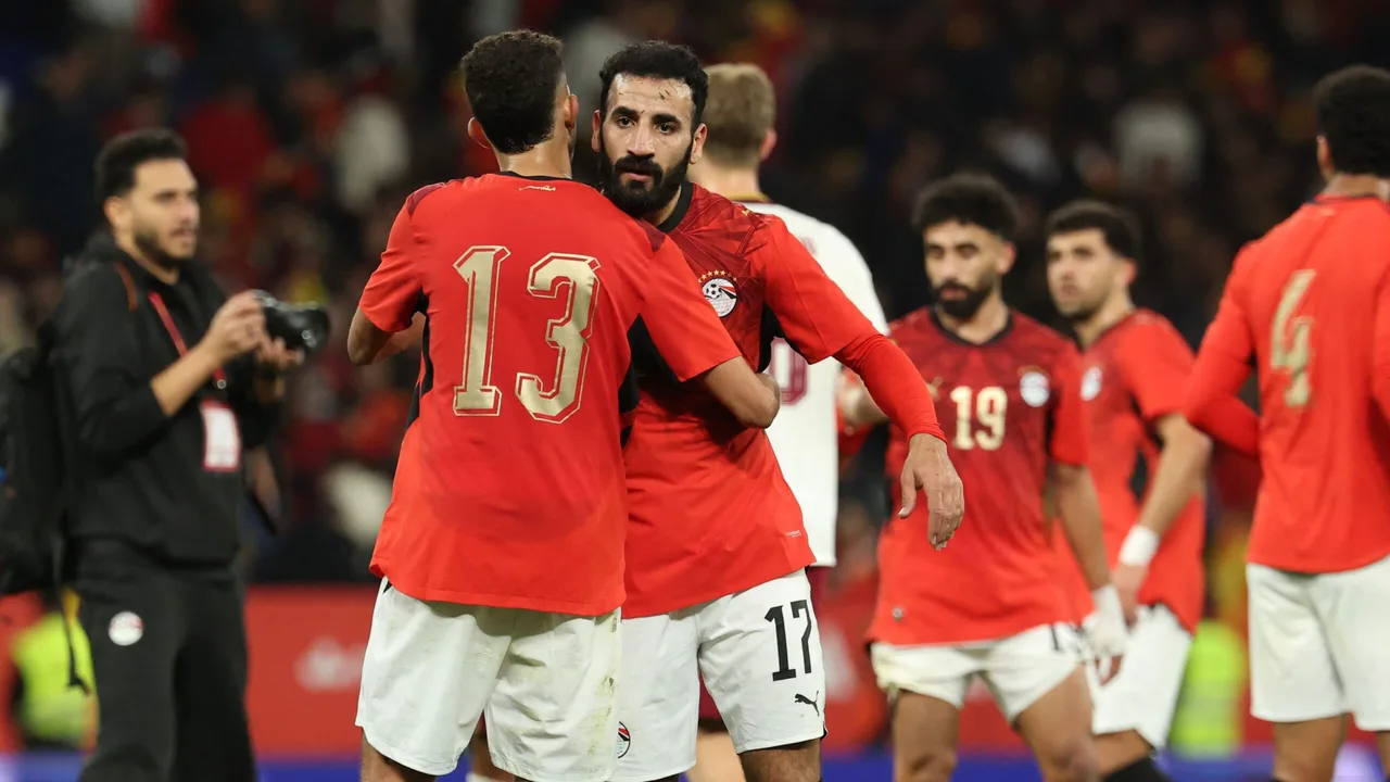 مفاوضات مرتقبة لعودة نجم منتخب مصر إلى صفوف نادي اتحاد جدة السعودي
